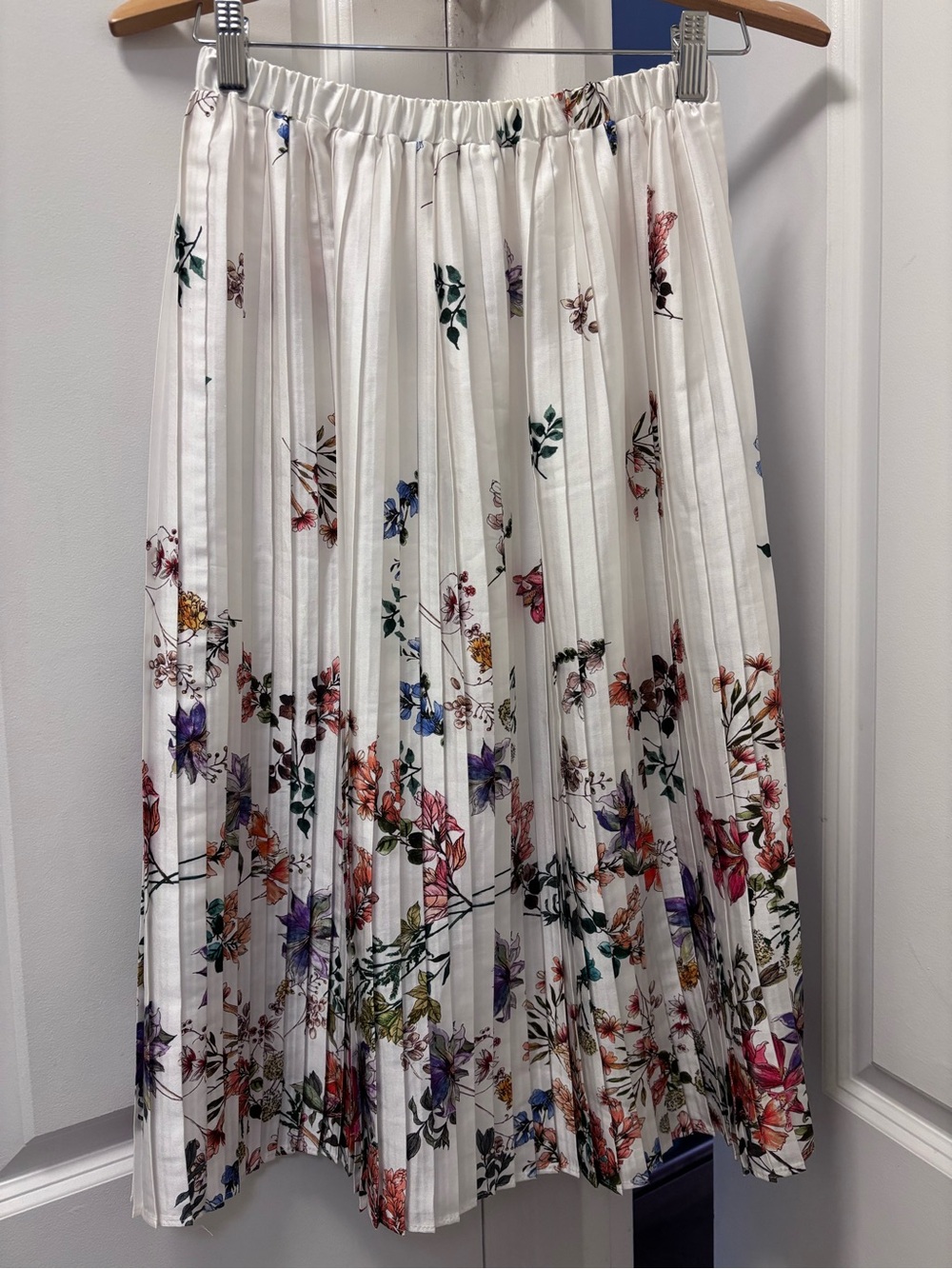 Christina White Pleated Midi Skirt with Multicolor Floral Accents
